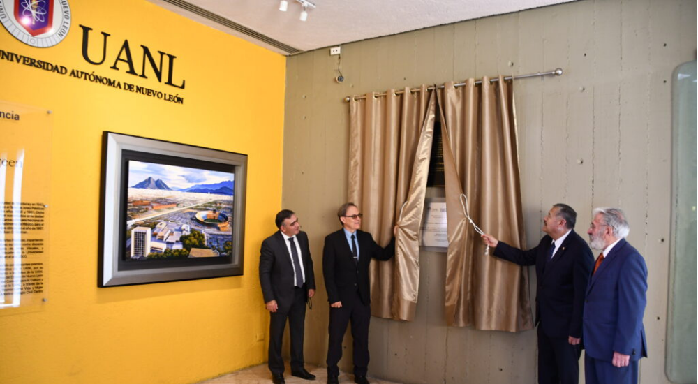 Celebra UANL el 30 aniversario de la Biblioteca Universitaria Raúl ...